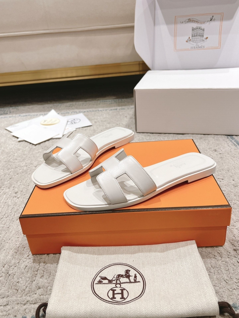 Hermes Slippers